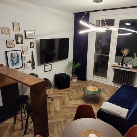 Apartament Apartament 3 Pokoje Balkon 50M2 Wyposazone Parking Wrocław Zewnętrze zdjęcie