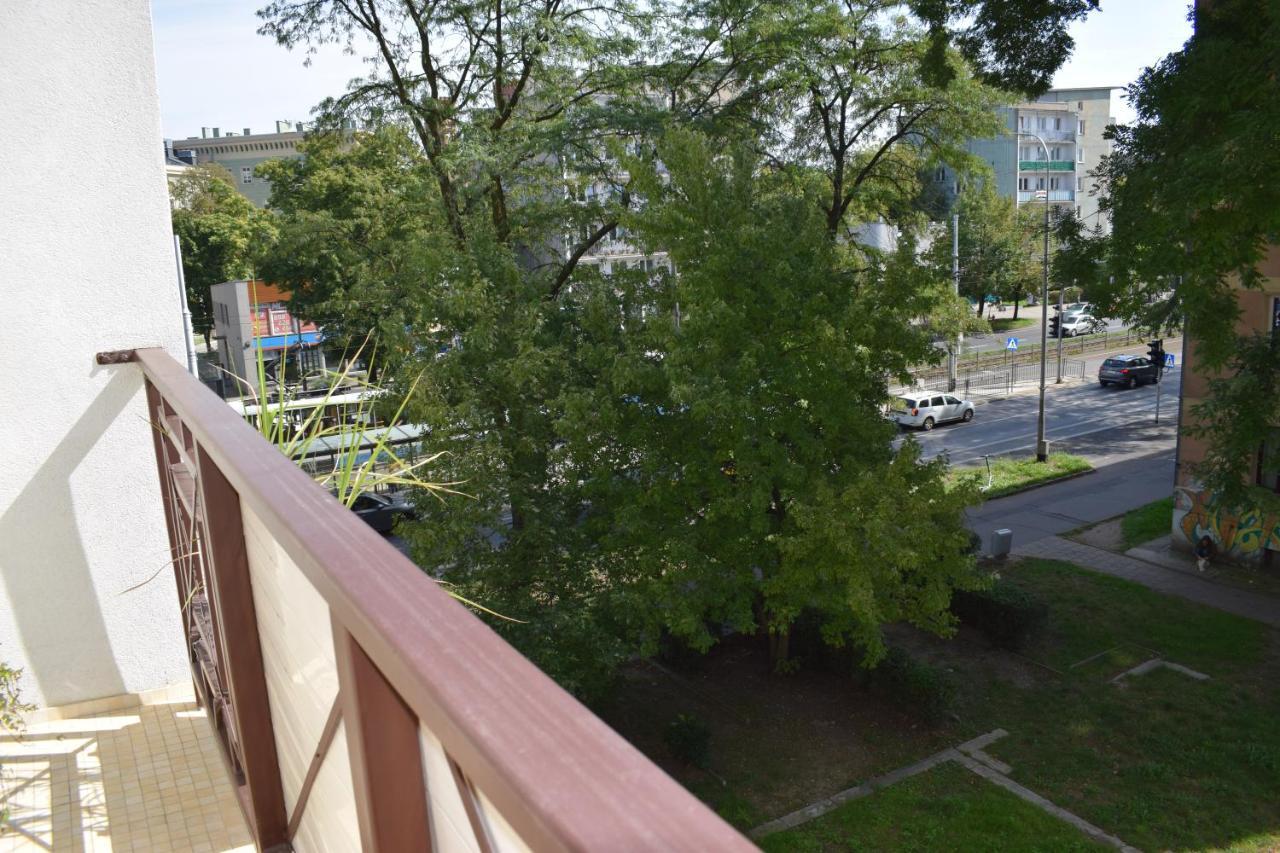 Apartament Apartament 3 Pokoje Balkon 50M2 Wyposazone Parking Wrocław Zewnętrze zdjęcie